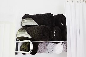 Miami Pool Cottage in El Portal