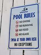 Miami Pool Cottage in El Portal