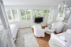 Miami Pool Cottage in El Portal