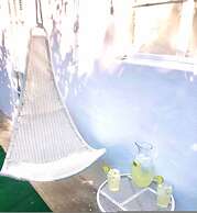 Miami Pool Cottage in El Portal