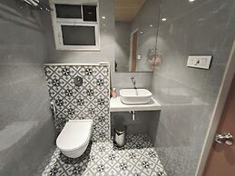 Hotel Prime Suites Airoli