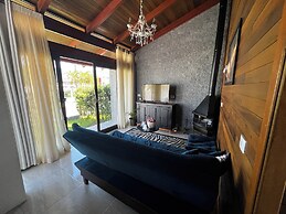 Canyons Guest House