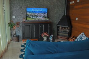 Canyons Guest House