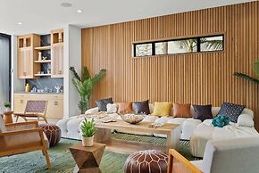 Lake Street-  Venice Open Designer House w Pool