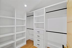 Lake Street-  Venice Open Designer House w Pool