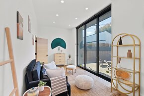 Lake Street-  Venice Open Designer House w Pool