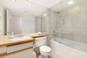 Foxglove 32 by Whistler Premier