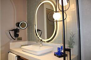 TRYP by Wyndham Istanbul Dolapdere
