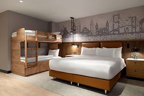 TRYP by Wyndham Istanbul Beyoglu