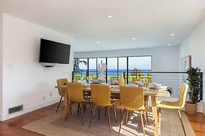 Malibu Luxury 4 BR Home w Pool and Ocean Views