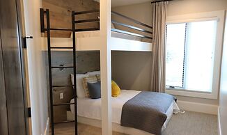 Glenn Haven by Cloud Dream Homes