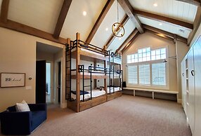 Glenn Haven by Cloud Dream Homes