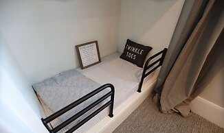 Glenn Haven by Cloud Dream Homes