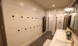 Glenn Haven by Cloud Dream Homes