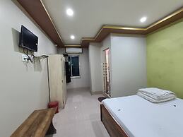 Deteex Hotel Duex