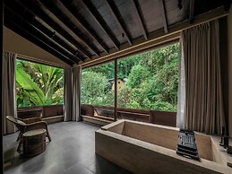 Jingdezhen Xingshan Shiwai Dongliyuan