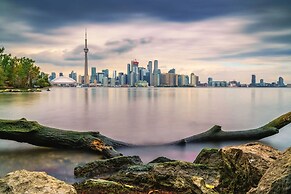 Charming Home in Little Portugal