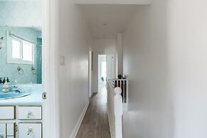 Charming Home in Little Portugal