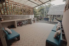 THE JUNGLE Vacation Home