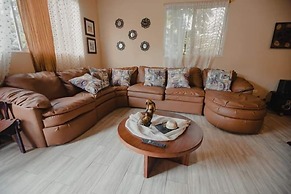 THE JUNGLE Vacation Home