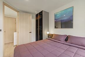 One bedroom Palmetto Condo Karon A 606