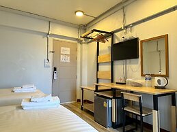 The Ten Hotel Thippanate