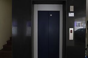 Shree Service Apartment