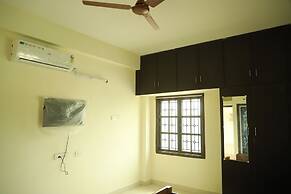 Shree Service Apartment