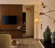 M Village Hotel Premier Thi Sach