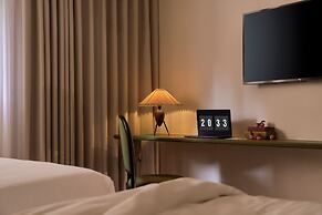 M Village Hotel Premier Thi Sach