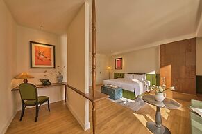 M Village Hotel Premier Thi Sach