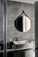 M Village Hotel Premier Thi Sach