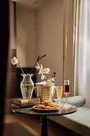 M Village Hotel Premier Thi Sach