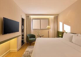 M Village Hotel Premier Thi Sach