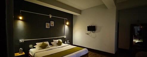 Hotel Valley View by Ravongla Star