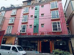 Kunming Panju Hotel
