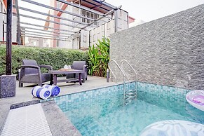 Elivaas Irene Jade 3BHK Pvt Pool Garden with Balconies