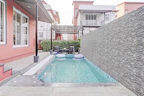 Elivaas Irene Jade 3BHK Pvt Pool Garden with Balconies