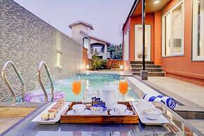 Elivaas Irene Jade 3BHK Pvt Pool Garden with Balconies