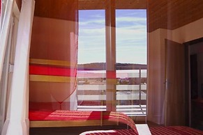 Serene Barbat Escape With Just Minutes From the Beach