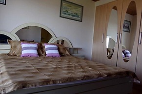 Serene Barbat Escape With Just Minutes From the Beach