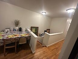 Divine Villa and Resort - 32 Evergreen