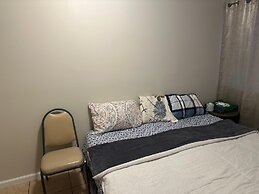 Divine Villa and Resort - 32 Evergreen