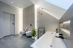 Luxurious Villa With Pool Near Energylandiai