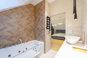 Luxurious Villa With Pool Near Energylandiai