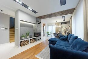 Luxurious Villa With Pool Near Energylandiai