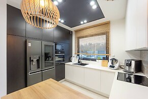 Luxurious Villa With Pool Near Energylandiai