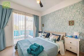 Accommodation With Pool and Terrace