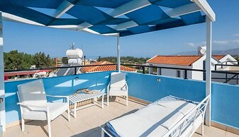 Accommodation With Pool and Terrace