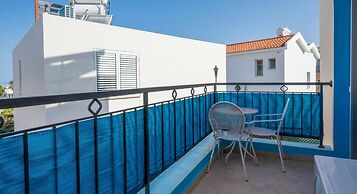 Accommodation With Pool and Terrace